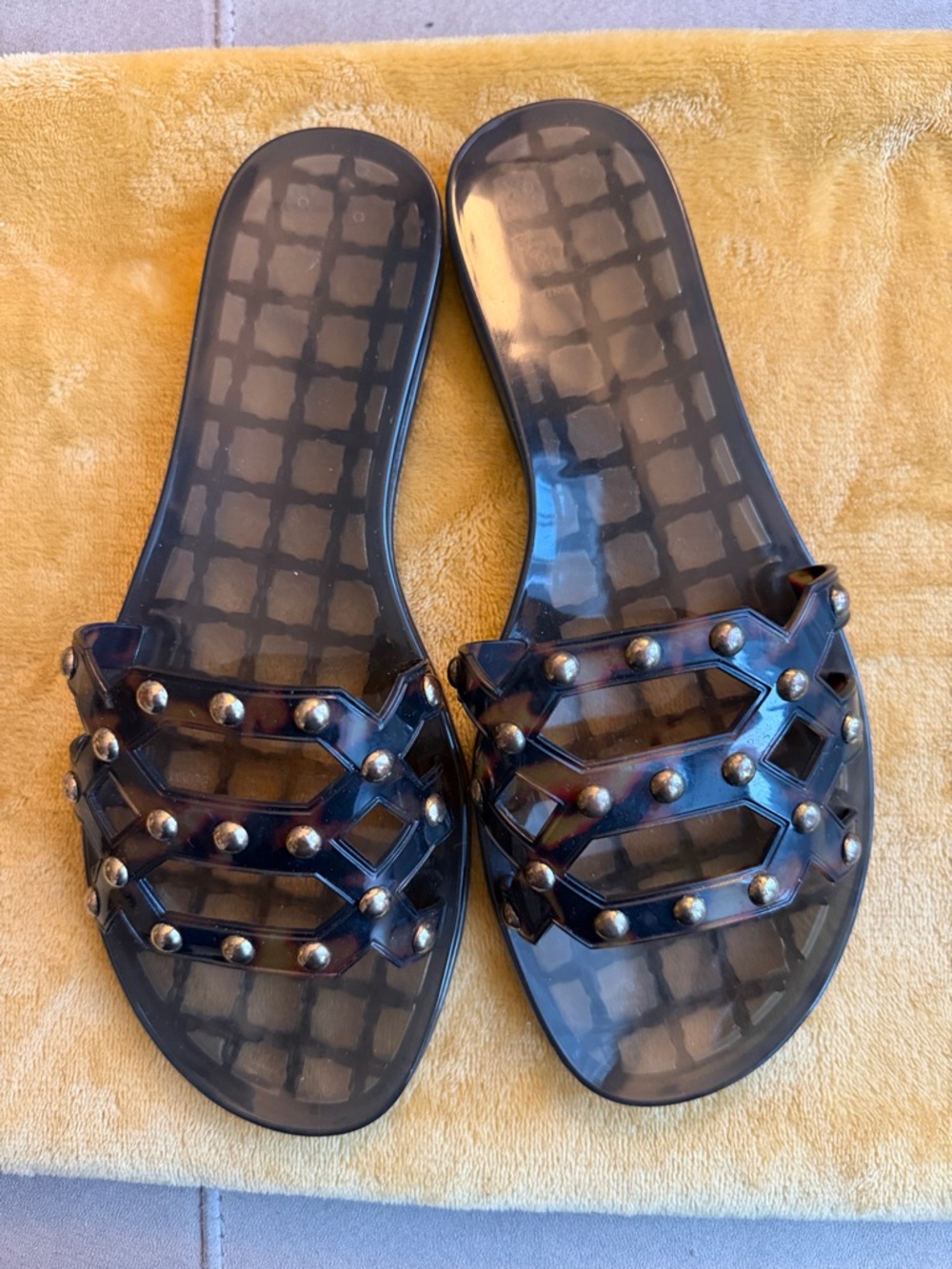 Vince Camuto Black Studded Tortoiseshell-Effect Slide Sandals